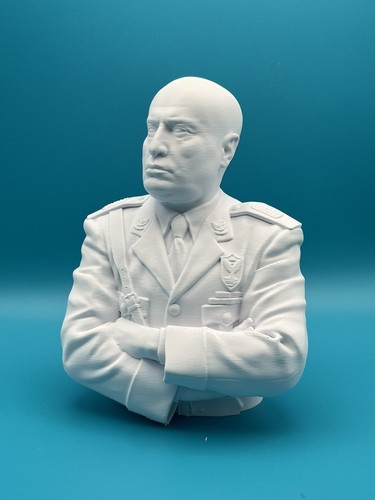 Busto benito mussolini war - 3d,